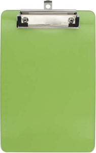 STANDARD SIZE PLASTIC CLIPBOARD - GREEN